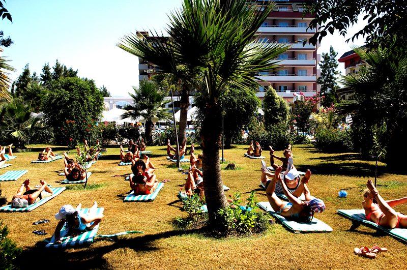 Holiday Garden Resort Okurcalar Esterno foto