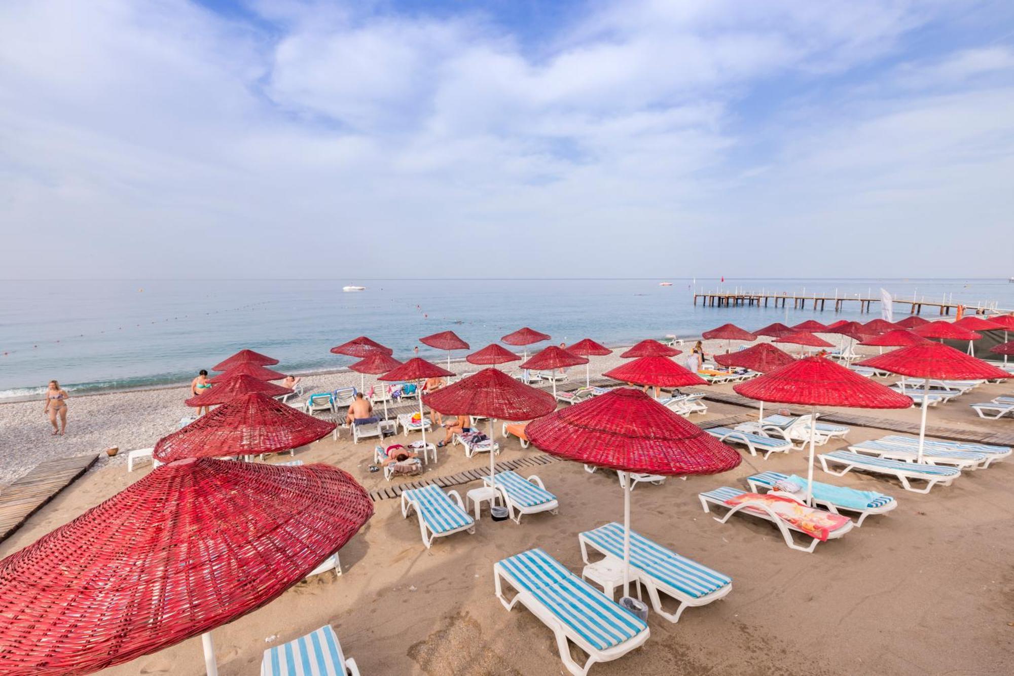 Holiday Garden Resort Okurcalar Esterno foto
