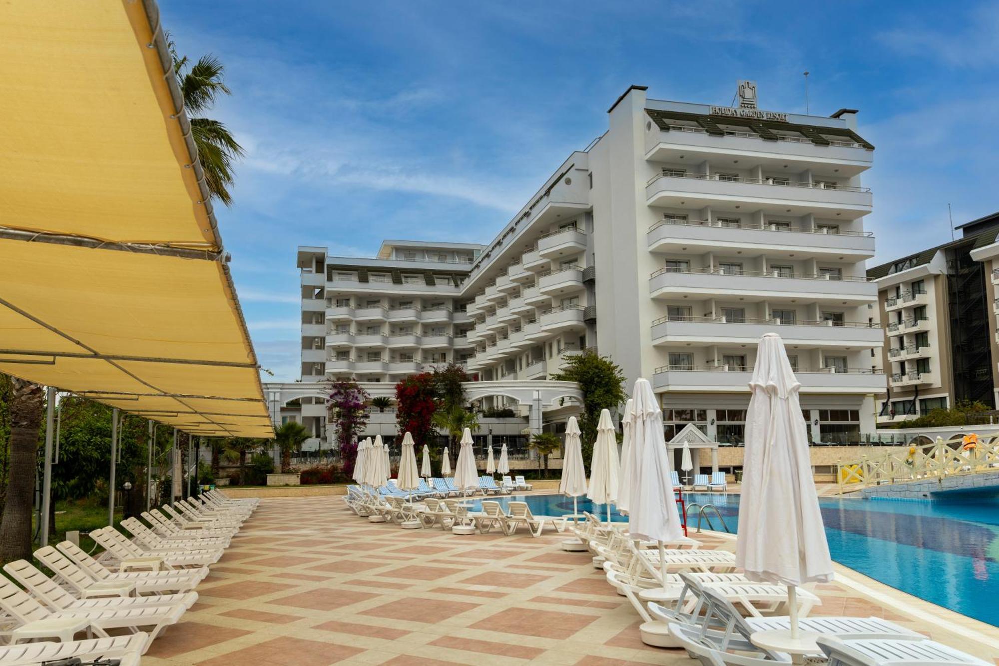 Holiday Garden Resort Okurcalar Esterno foto