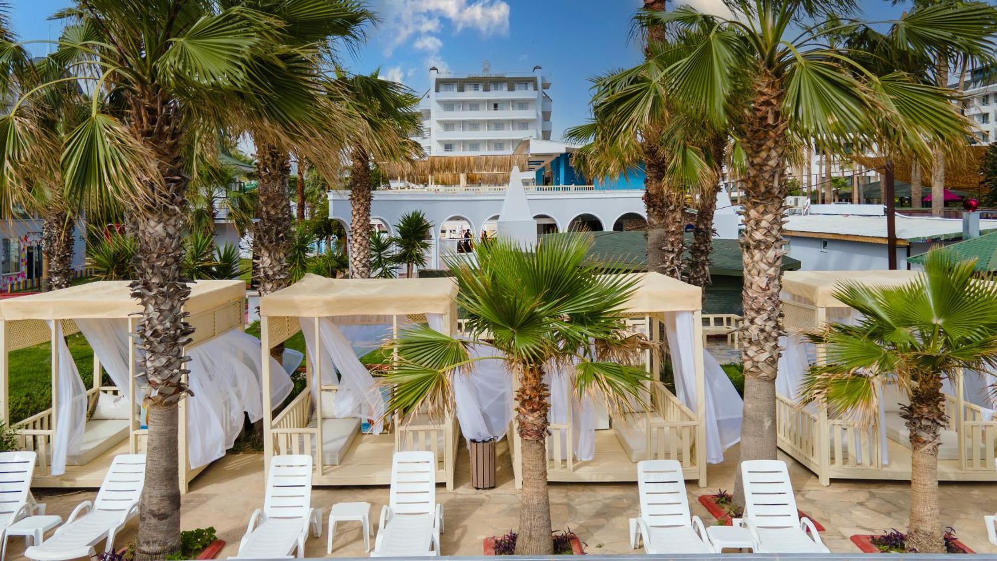 Holiday Garden Resort Okurcalar Esterno foto