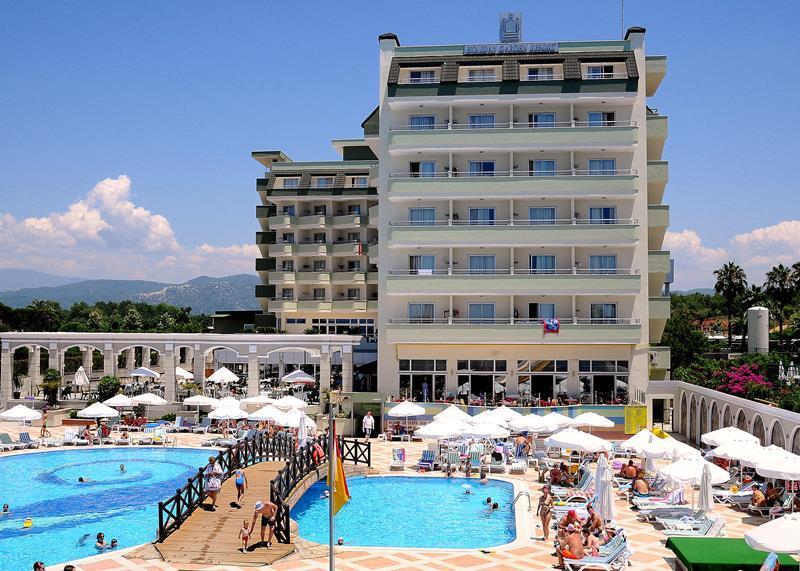 Holiday Garden Resort Okurcalar Esterno foto